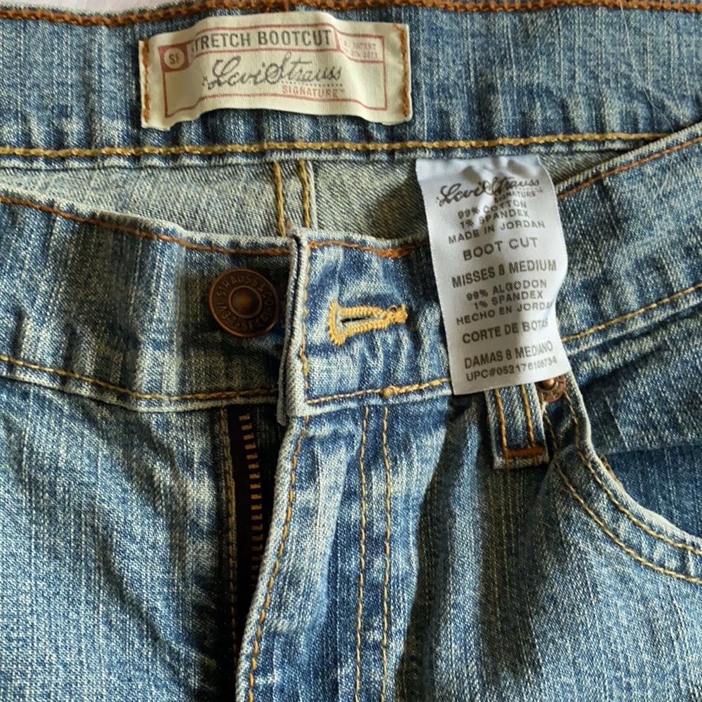 Jeans - Picture 3 of 3